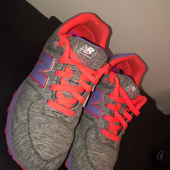 NEW BALANCE - Picture 2 of 4